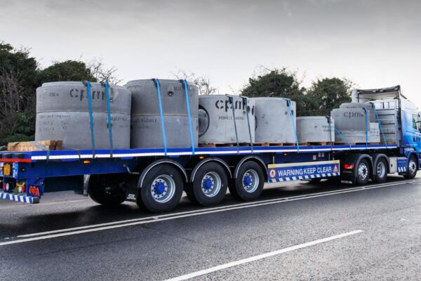 flatbed wst-concrete-pipes_copy.jpg_edit_