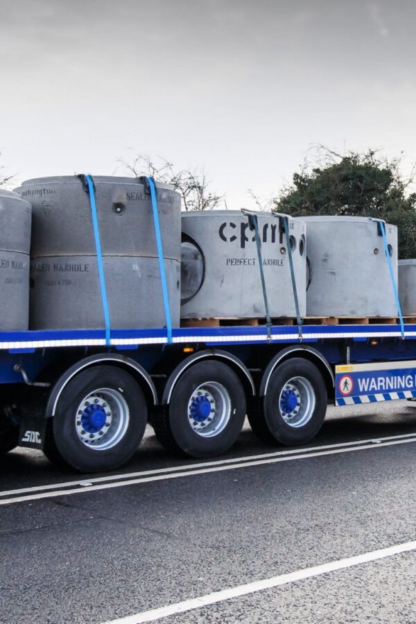 flatbed wst-concrete-pipes_copy.jpg_edit_